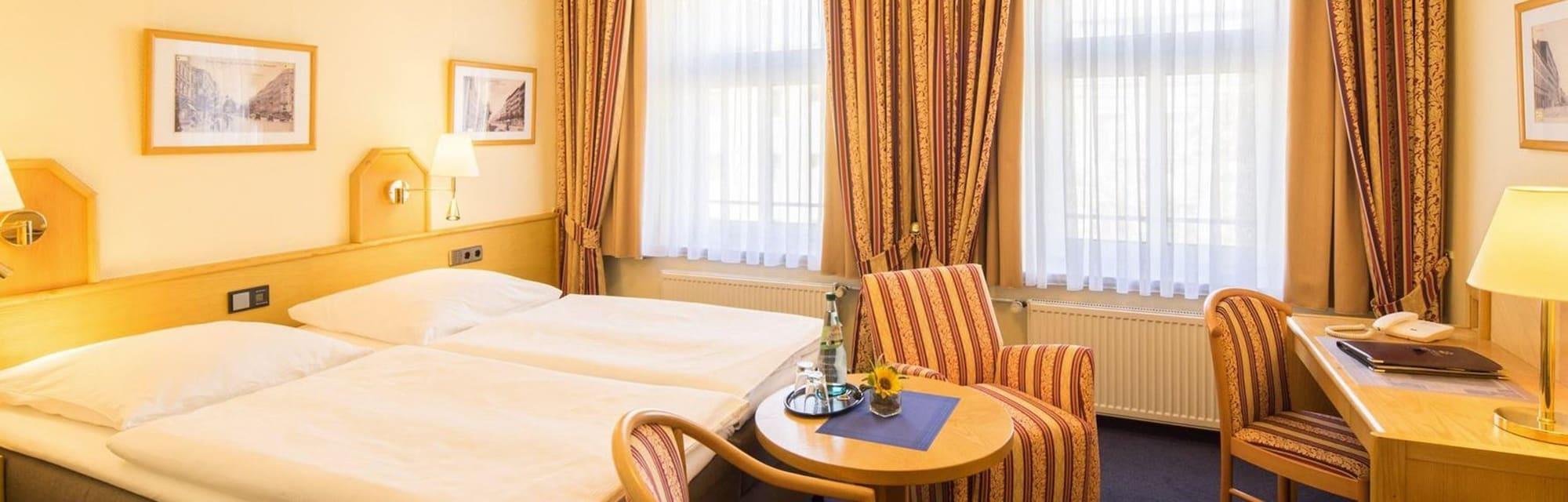 Hotel Kastanienhof Berlin Bagian luar foto