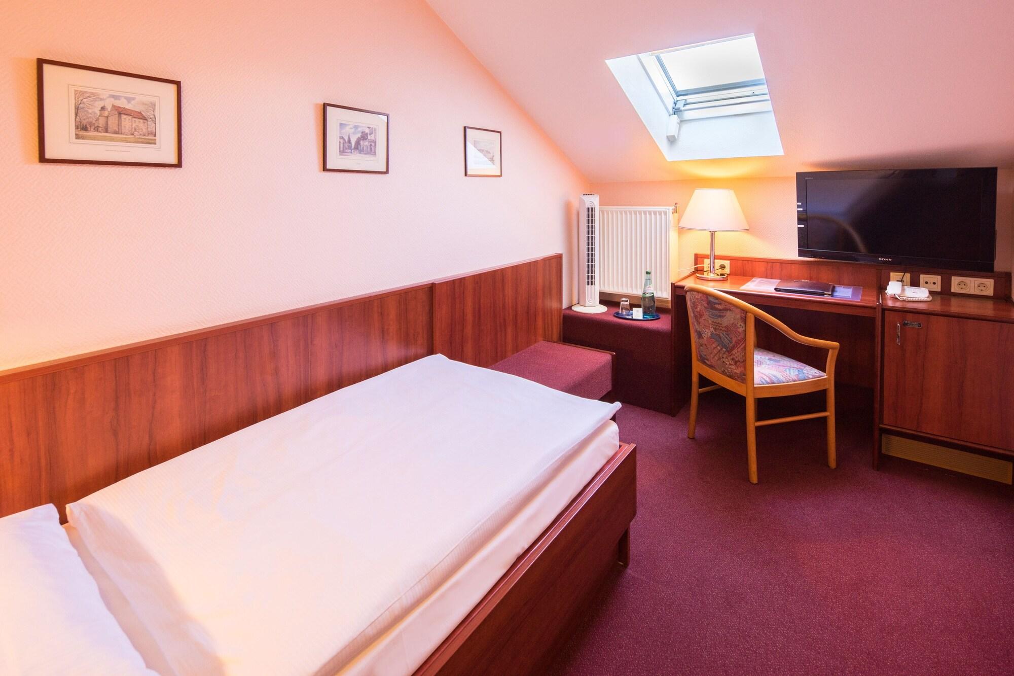 Hotel Kastanienhof Berlin Bagian luar foto