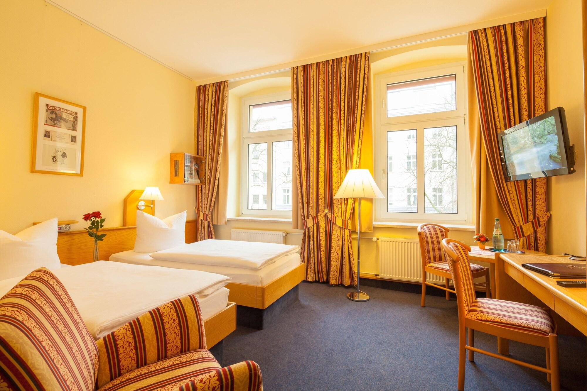 Hotel Kastanienhof Berlin Bagian luar foto