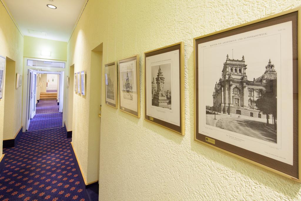 Hotel Kastanienhof Berlin Bagian luar foto