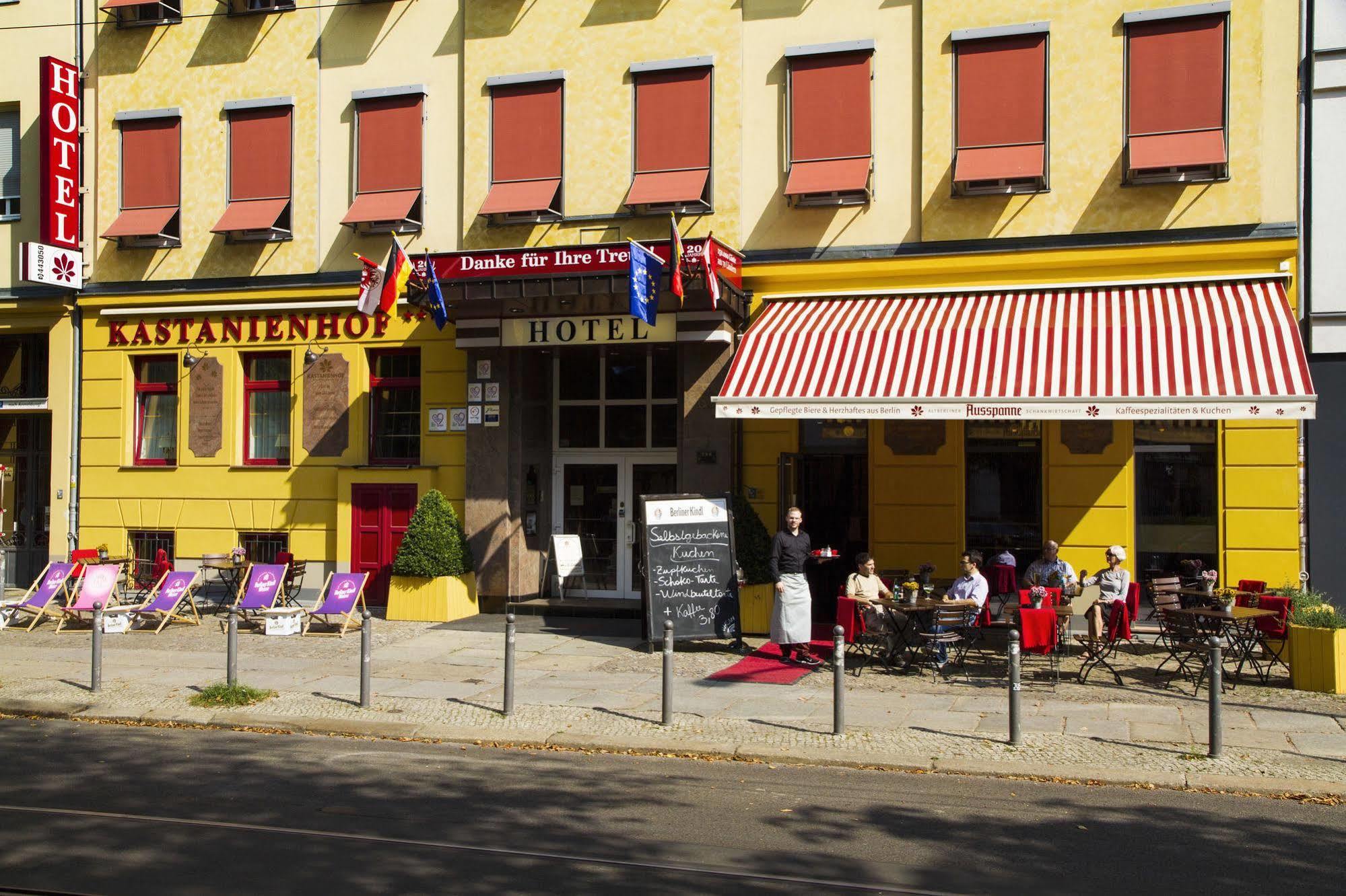 Hotel Kastanienhof Berlin Bagian luar foto